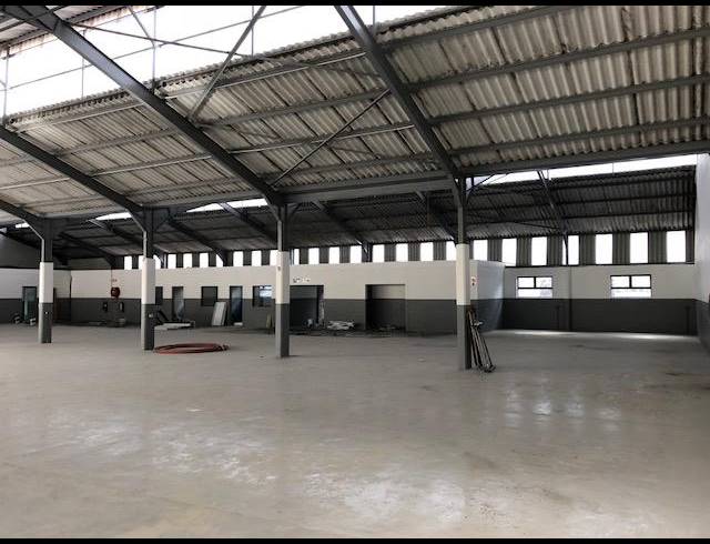 1,225M² FACTORY TO LET IN EPPING INDUSTRIAL